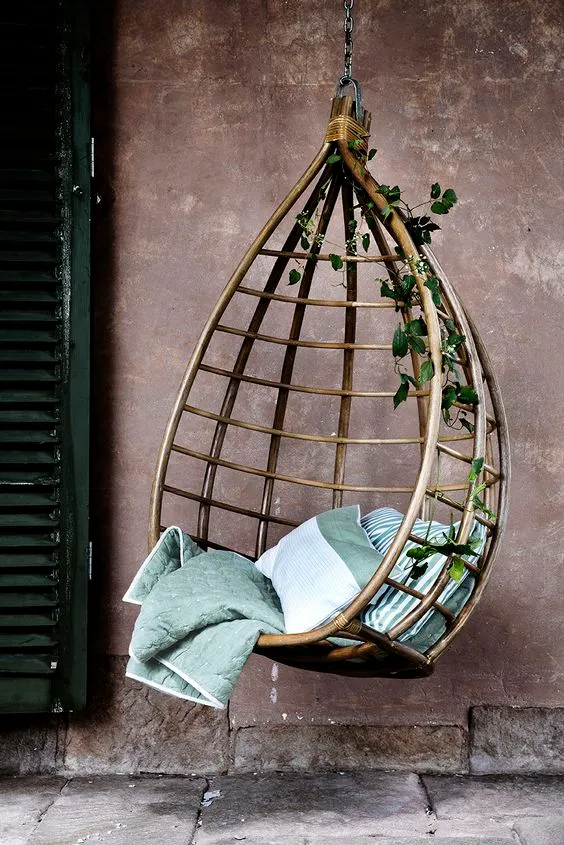 Outdoor Hanging Chair - Egg Style